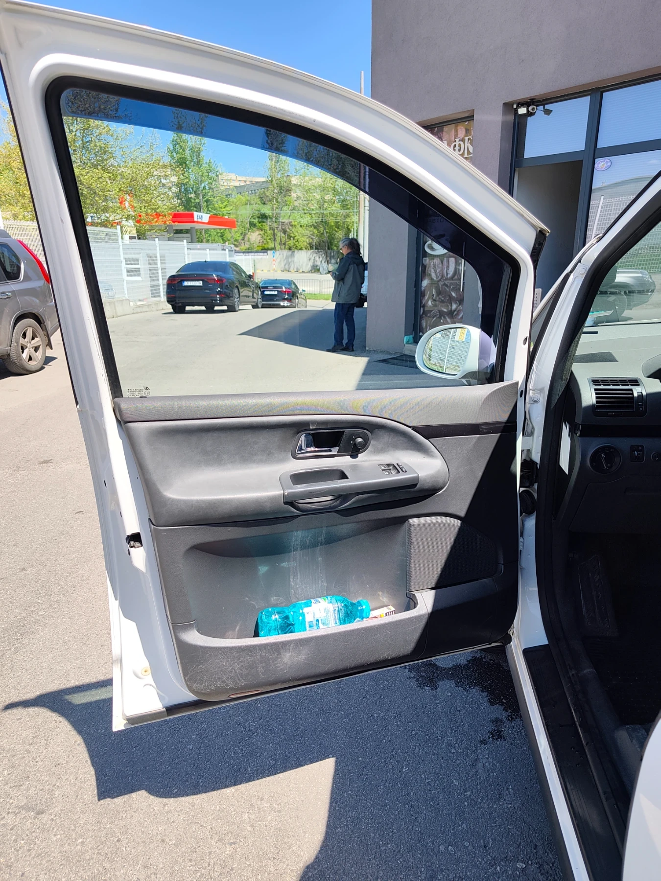 VW Sharan, снимка 8 - Автомобили и джипове - 55972603