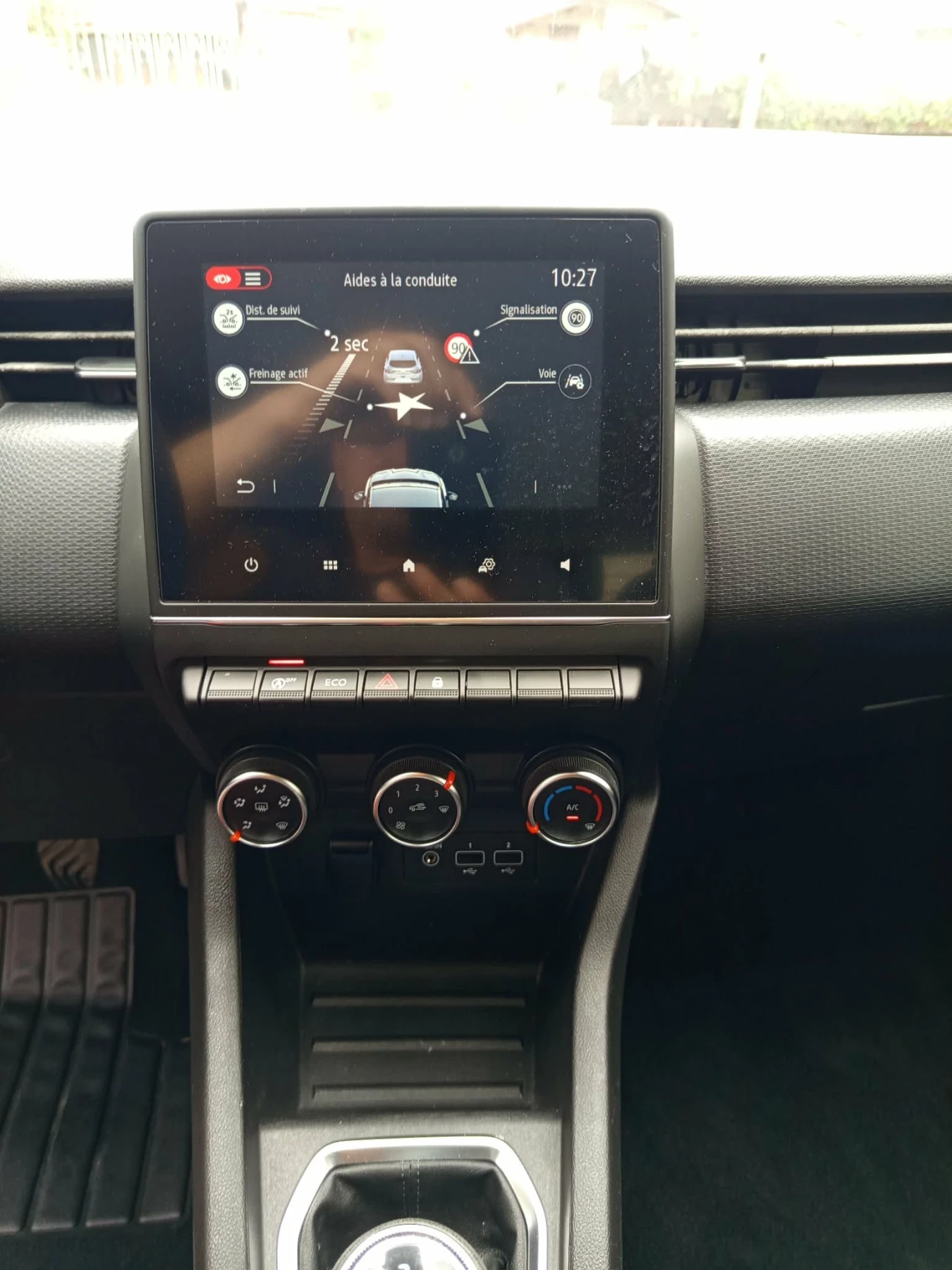 Renault Clio 1.0 бенз., снимка 13 - Автомобили и джипове - 56241361