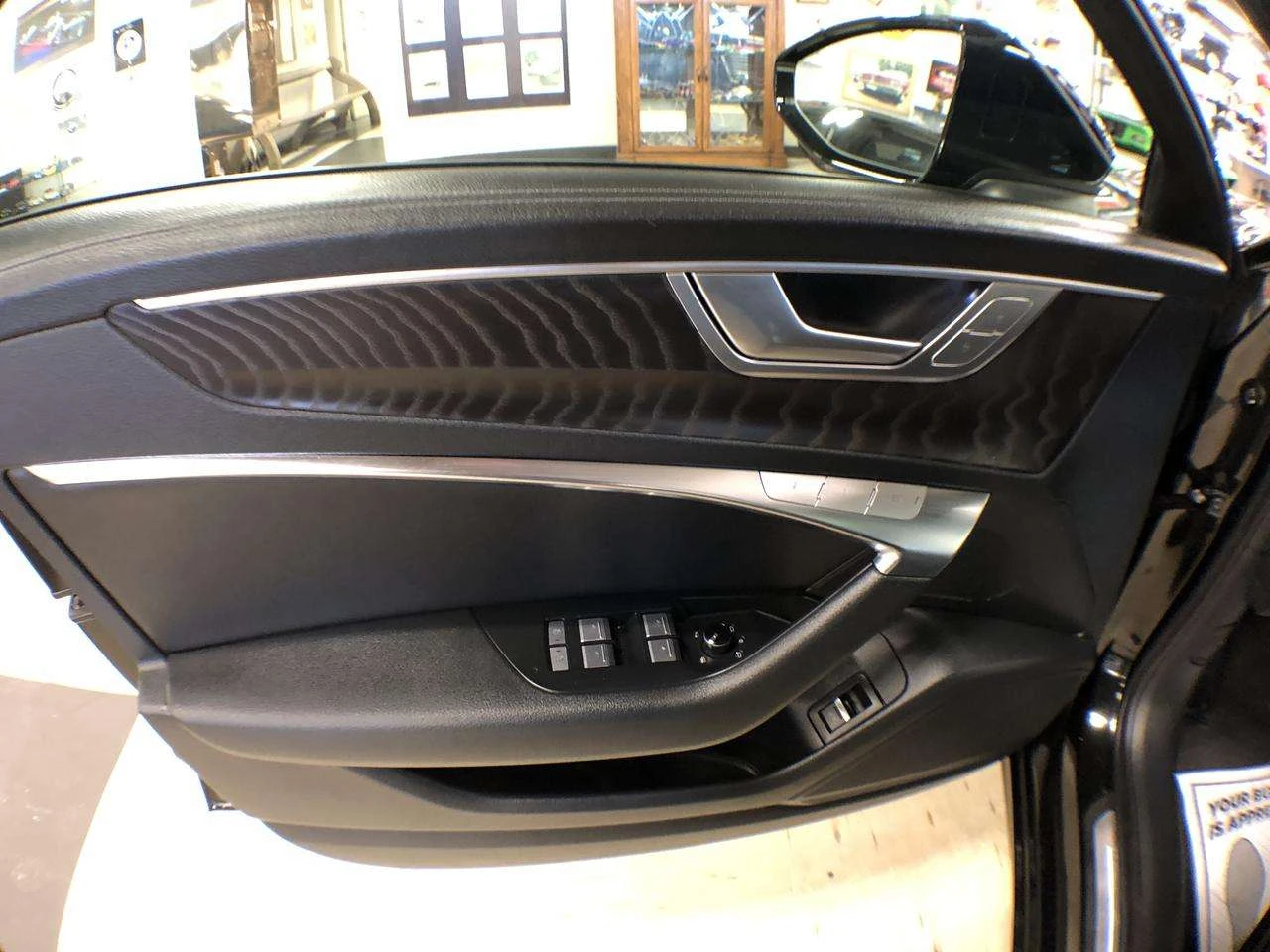 Audi A6 PROGRESSIV S-LINE AWD LEATHER PAN/ROOF NAV B/SPOT | Mobile.bg � ����������� 15