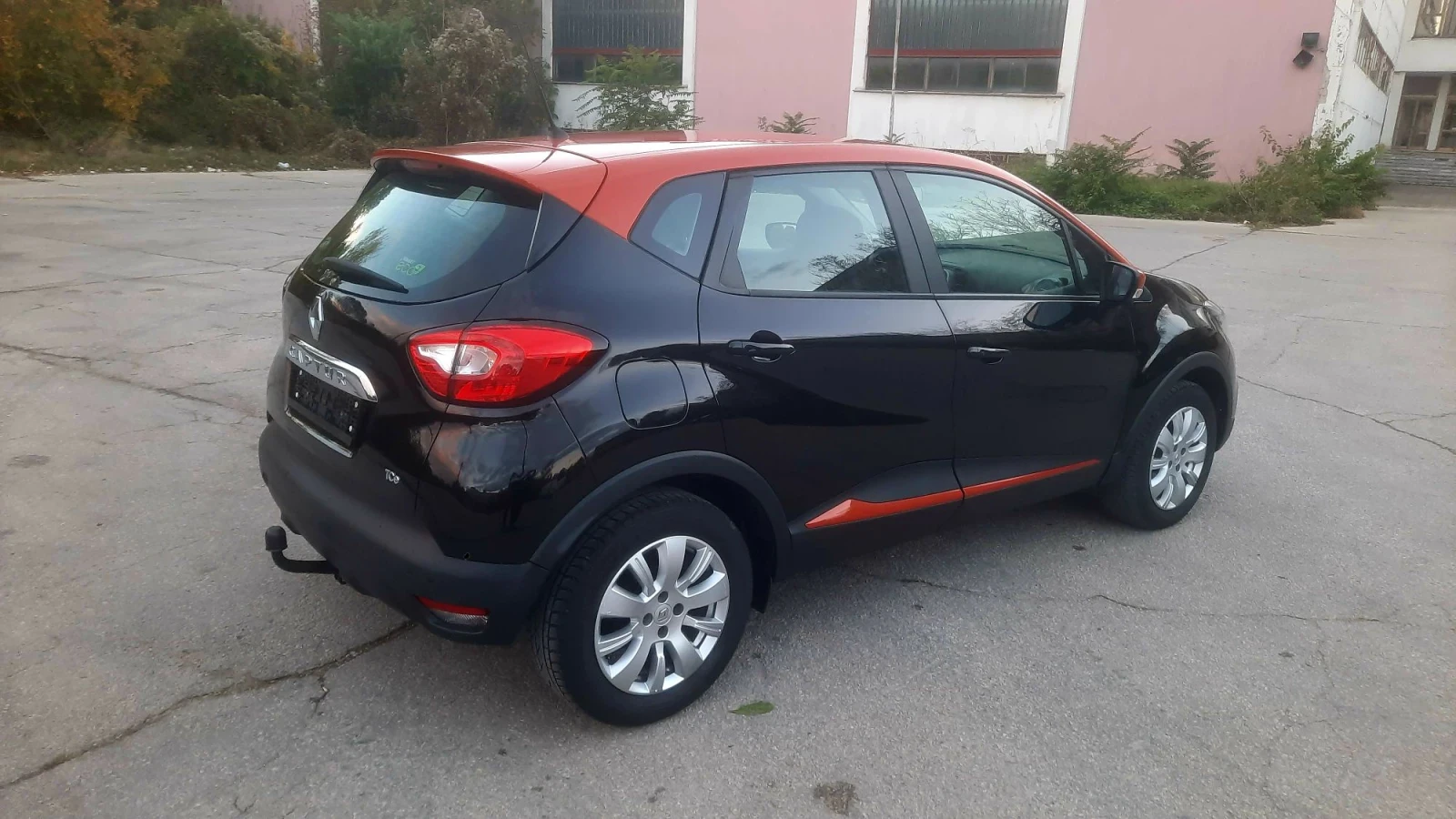 Renault Captur Navi Keyless, снимка 5 - Автомобили и джипове - 56535871