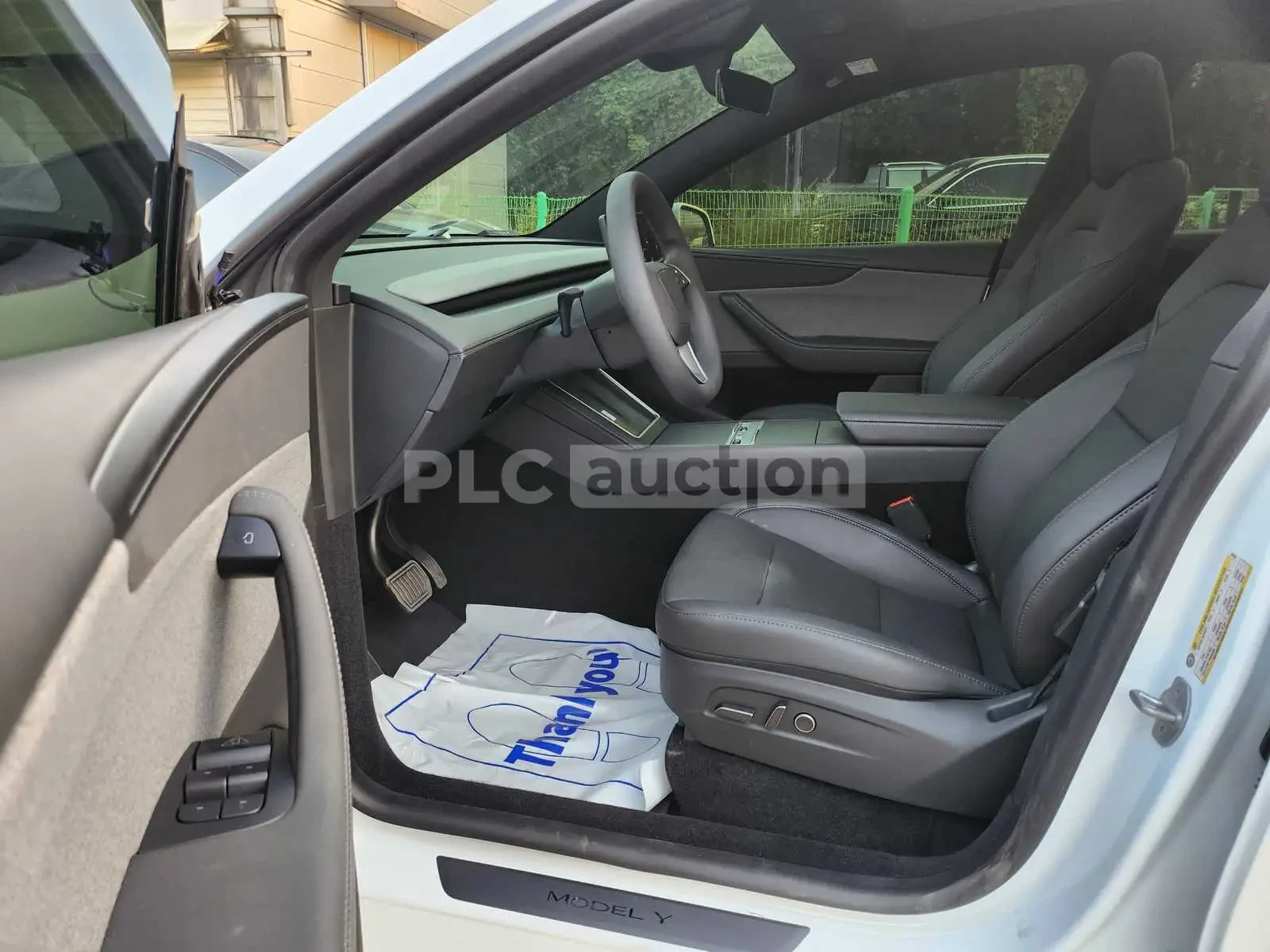 Tesla Model Y LONG RANGE * PERFORMANCE PKG* FULL MAX, снимка 7 - Автомобили и джипове - 56562491