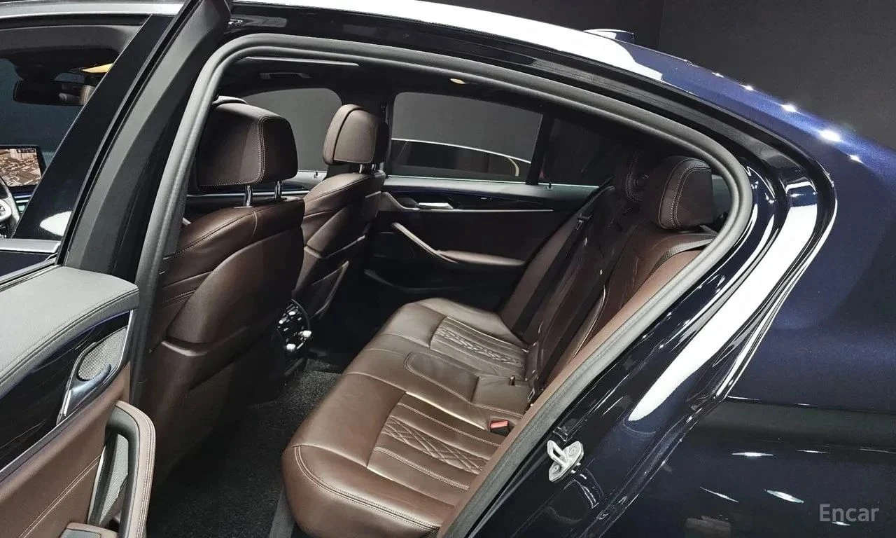 BMW 530, снимка 12 - Автомобили и джипове - 56727877