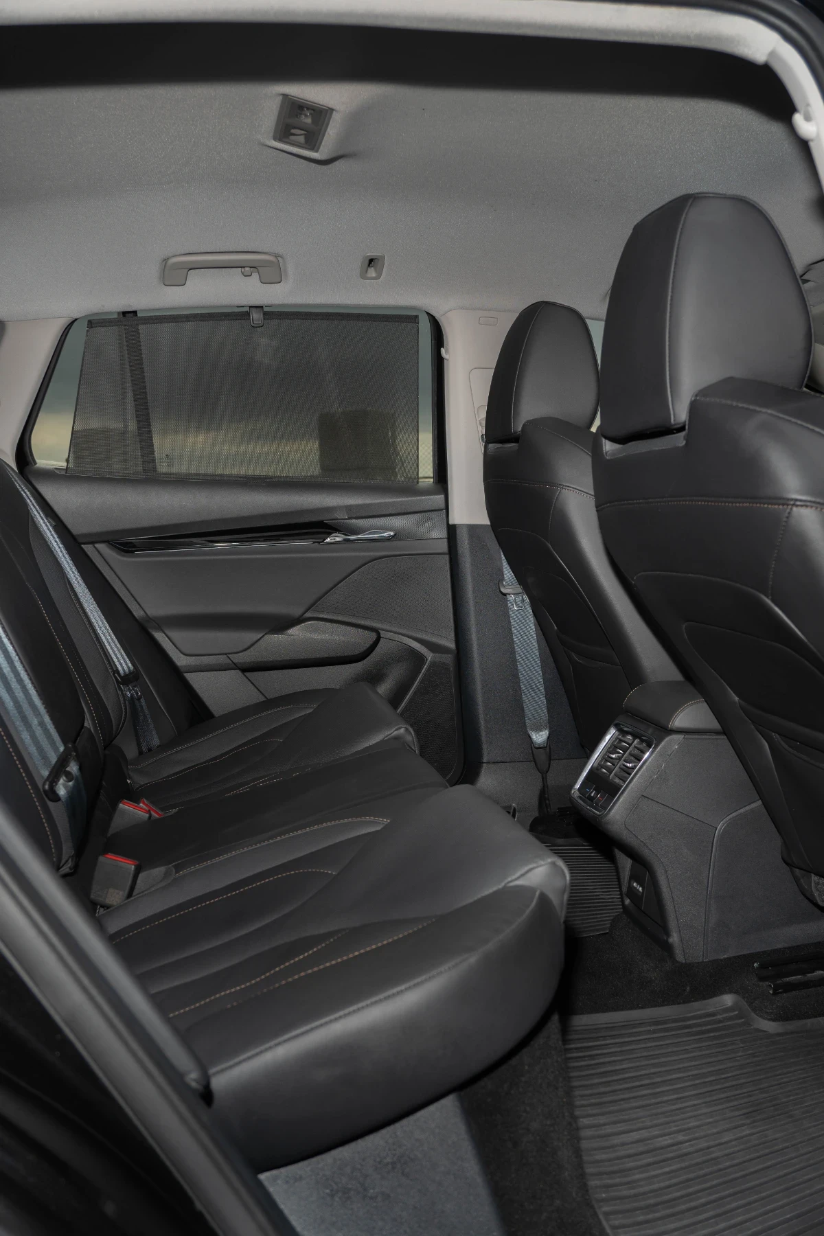 Skoda Enyaq 85 SUITE * Crystal Lightning, снимка 9 - Автомобили и джипове - 56747012