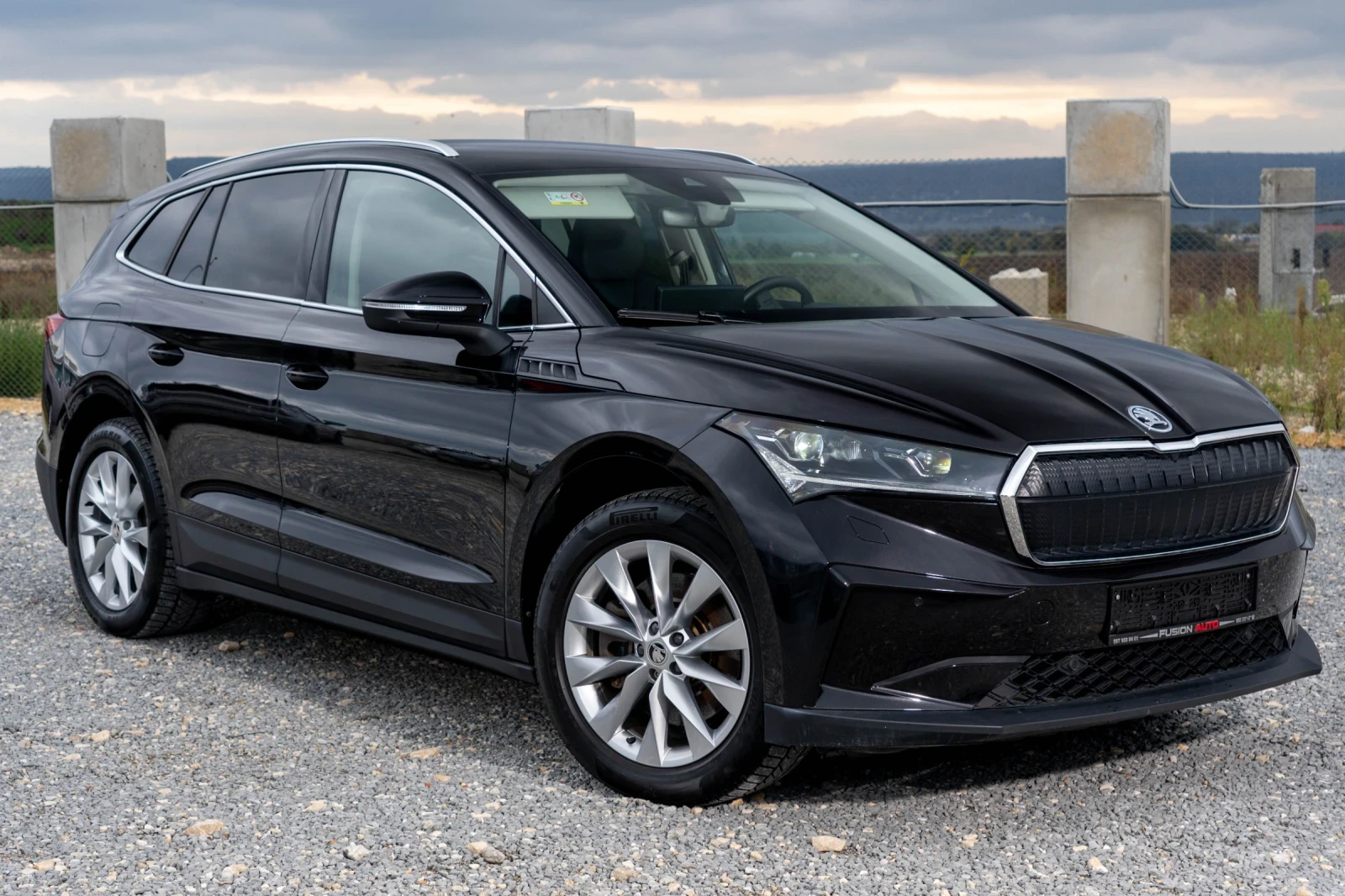 Skoda Enyaq 85 SUITE * Crystal Lightning, снимка 3 - Автомобили и джипове - 56747012