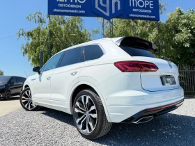 VW Touareg 3.0TDI V6 R-Line 4Motion Full Optional Black&Withe, снимка 4