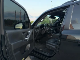Toyota Land cruiser 300 V6 FULL 70 ANNIVERSARY, снимка 9