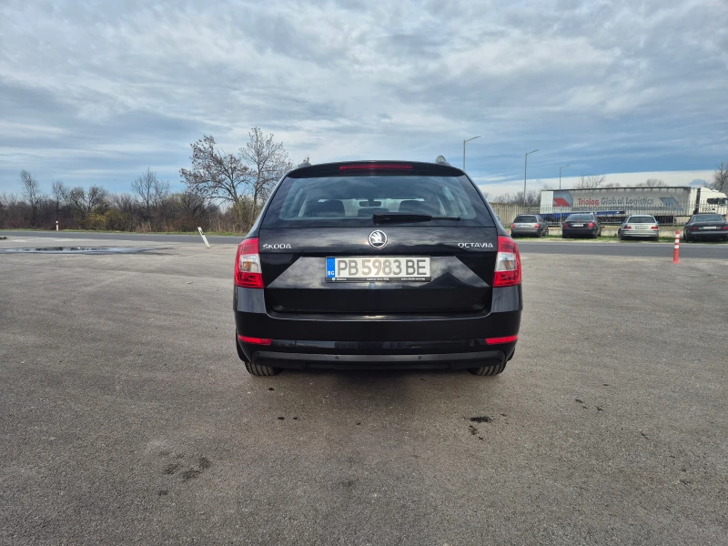 Skoda Octavia С-Гаранция 2.0-А/Т-150кс, снимка 4 - Автомобили и джипове - 46582788