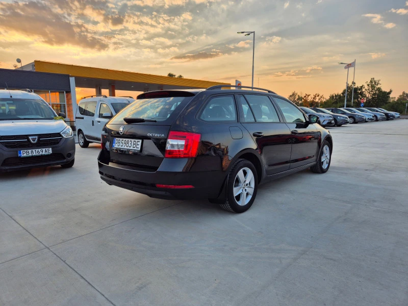 Skoda Octavia 2.0-А/Т-ГАРАНЦИОНЕН, снимка 5 - Автомобили и джипове - 46582788