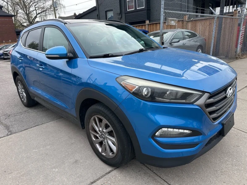 Hyundai Tucson LUXURY* МЪРТВАТОЧКА* ПАНОРАМА* ПОДГРЕВ* КАМЕРА* КО, снимка 2 - Автомобили и джипове - 52883193