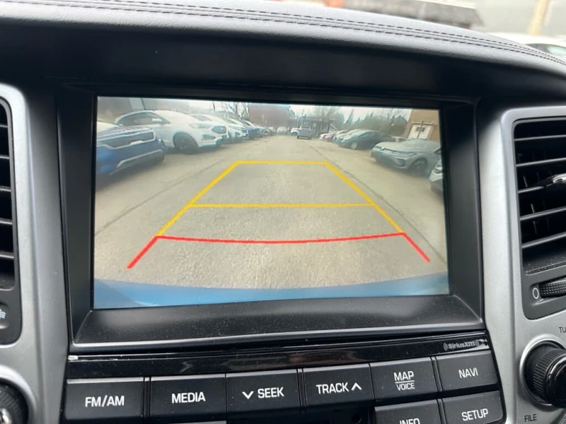 Hyundai Tucson LUXURY* МЪРТВАТОЧКА* ПАНОРАМА* ПОДГРЕВ* КАМЕРА* КО, снимка 11 - Автомобили и джипове - 52883193