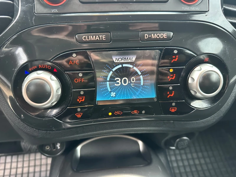 Nissan Juke 1.5DCI EURO 5 КЛИМАТРОНИК , снимка 17 - Автомобили и джипове - 52891480