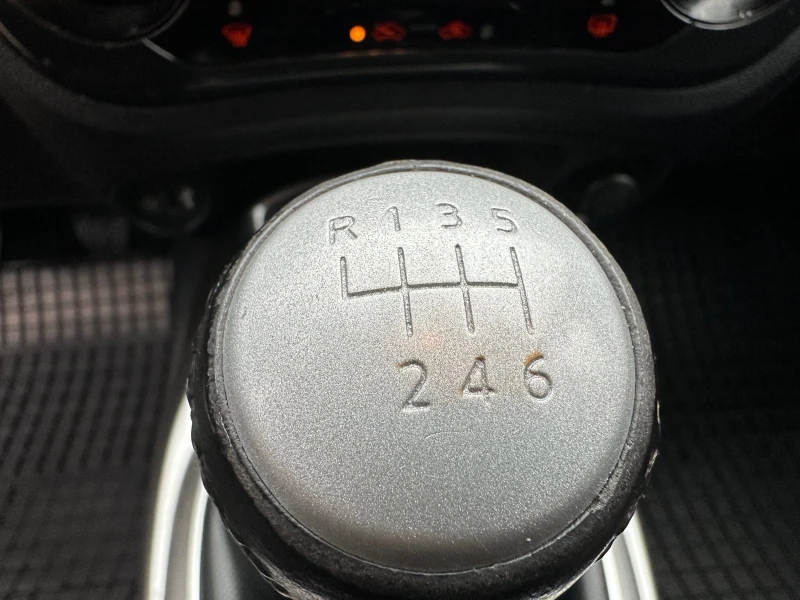 Nissan Juke 1.5DCI EURO 5 КЛИМАТРОНИК , снимка 16 - Автомобили и джипове - 52891480