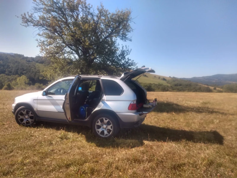 BMW X5, снимка 4 - Автомобили и джипове - 53582344