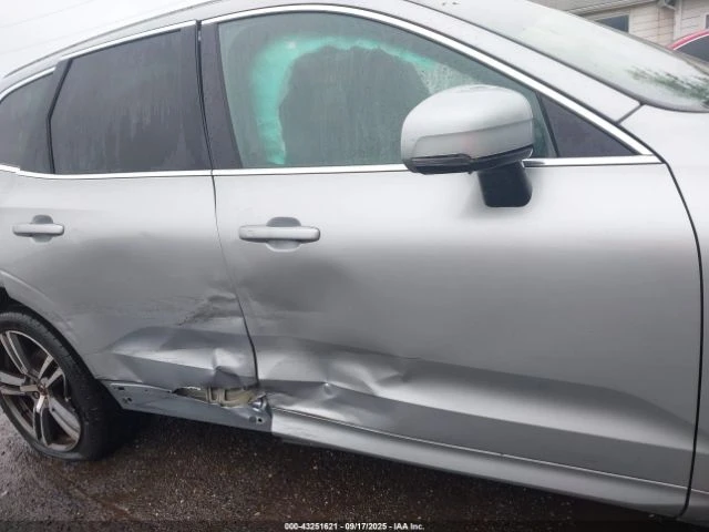 Volvo XC60 T5 MOMENTUM/AWD | Mobile.bg   6