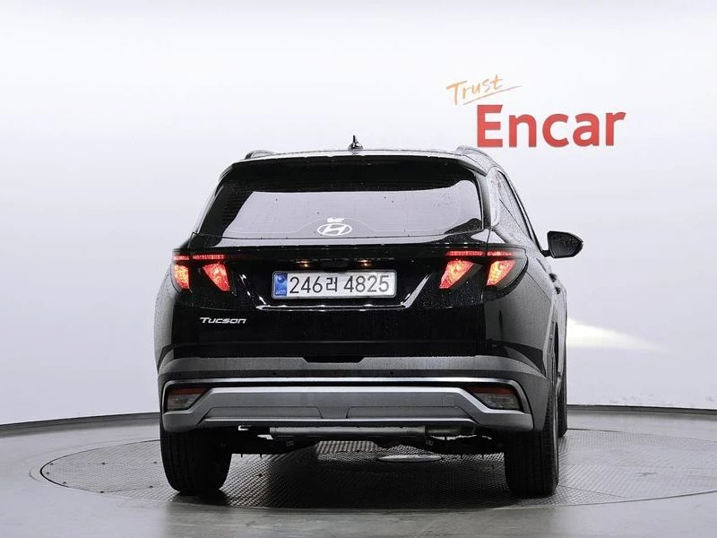 Hyundai Tucson HEV 1.6 2WD| 226к.с.| ВКЛ.ТЕХНОТЕСТ, снимка 4 - Автомобили и джипове - 55394943
