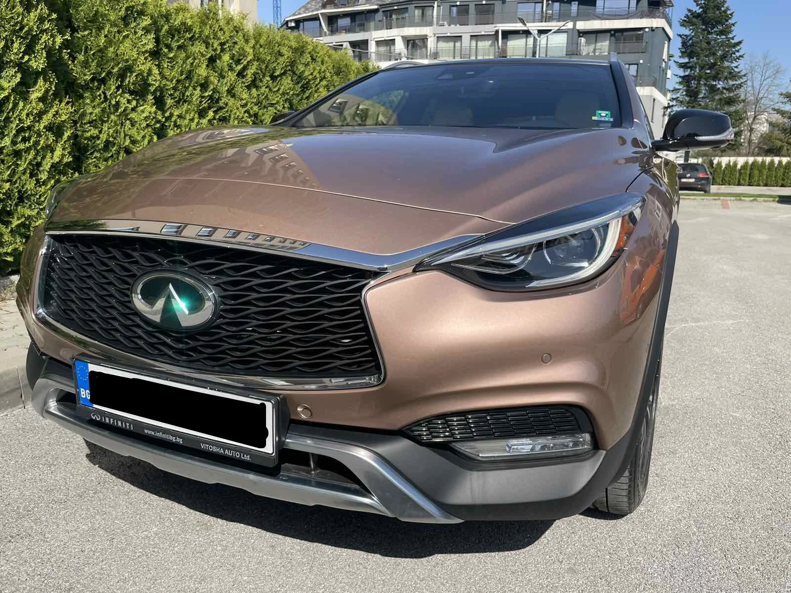 Infiniti QX30, снимка 1