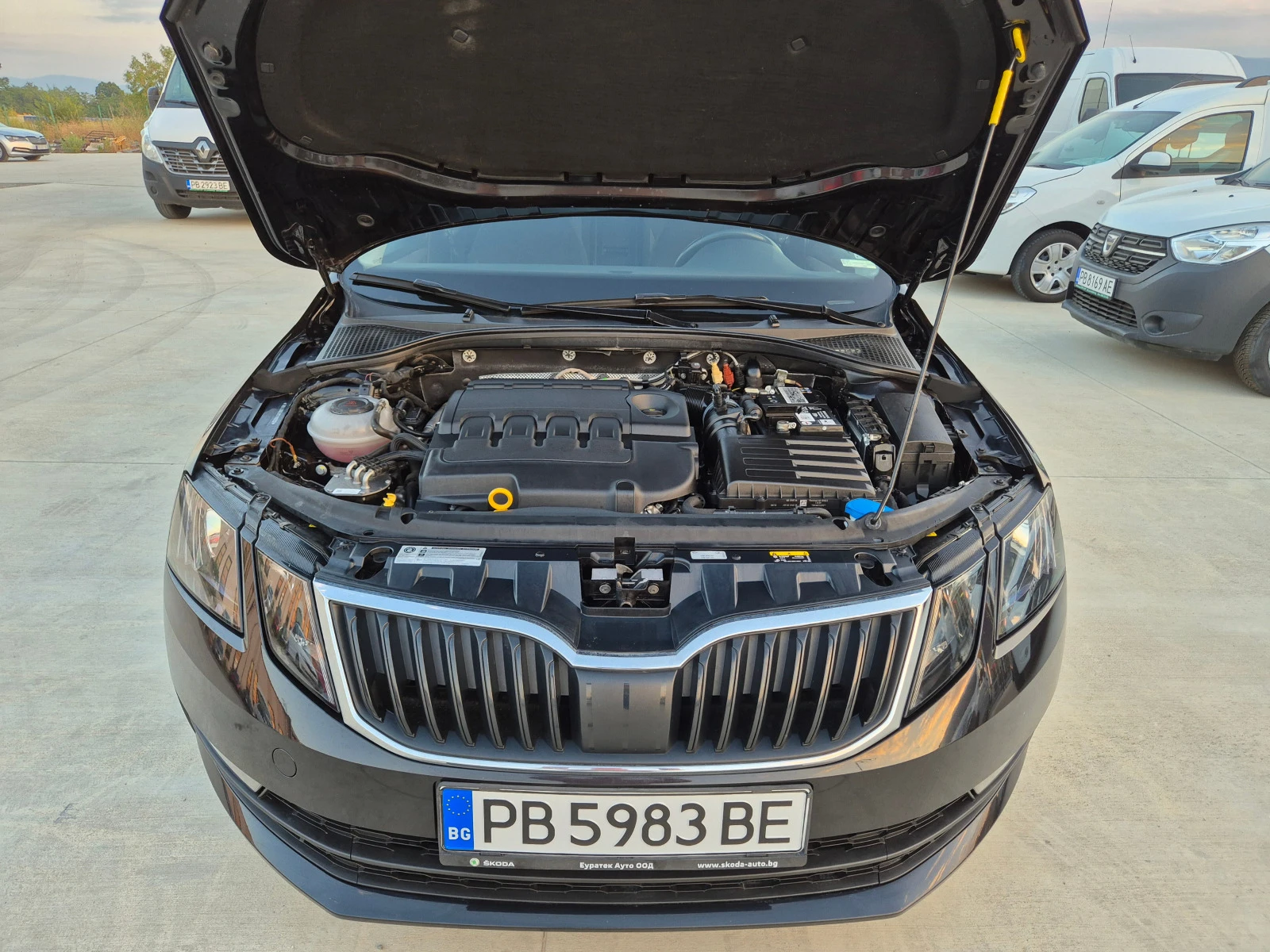 Skoda Octavia С-Гаранция 2.0-А/Т-150кс | Mobile.bg — изображение 16