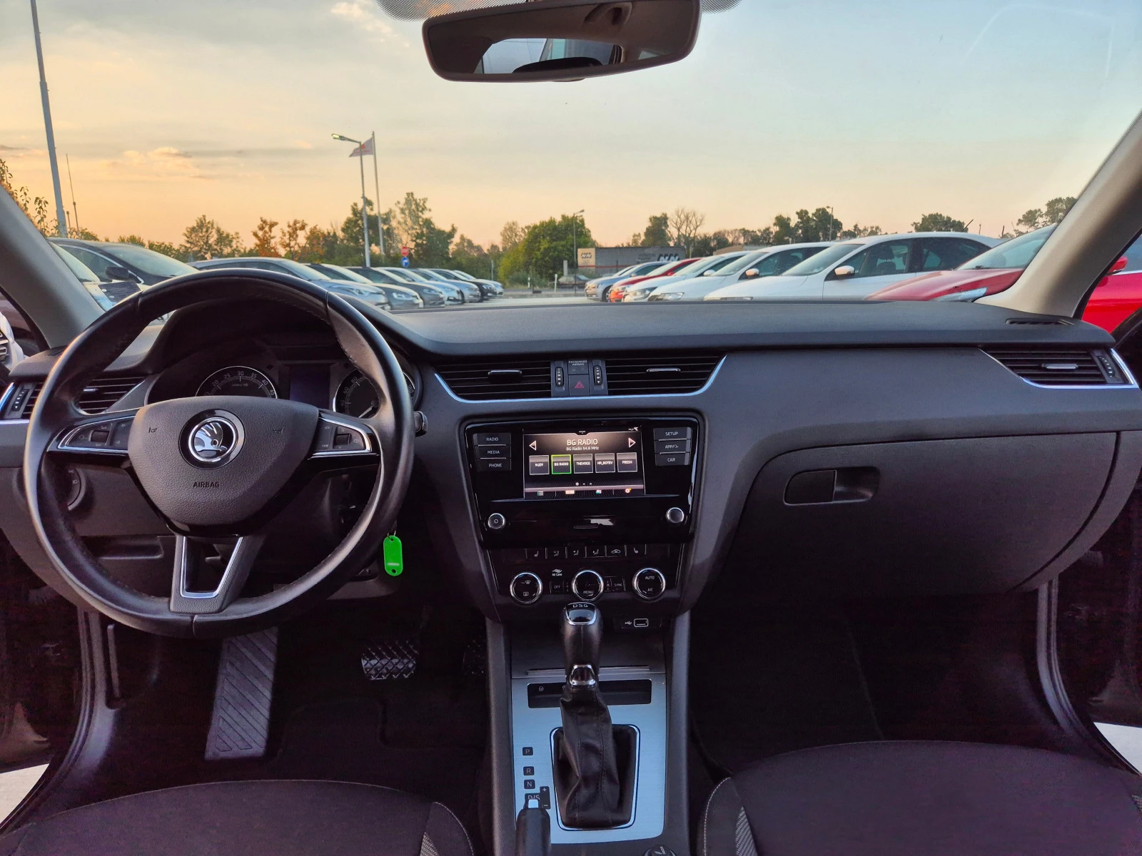 Skoda Octavia С-Гаранция 2.0-А/Т-150кс | Mobile.bg — изображение 14