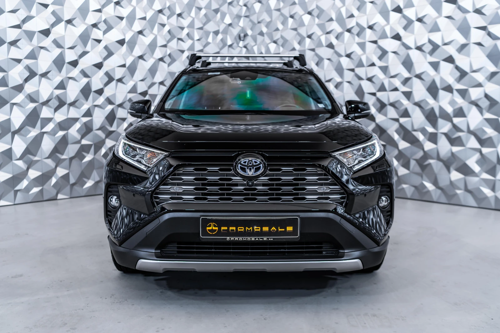 Toyota Rav4 luxury Premium  - изображение 2