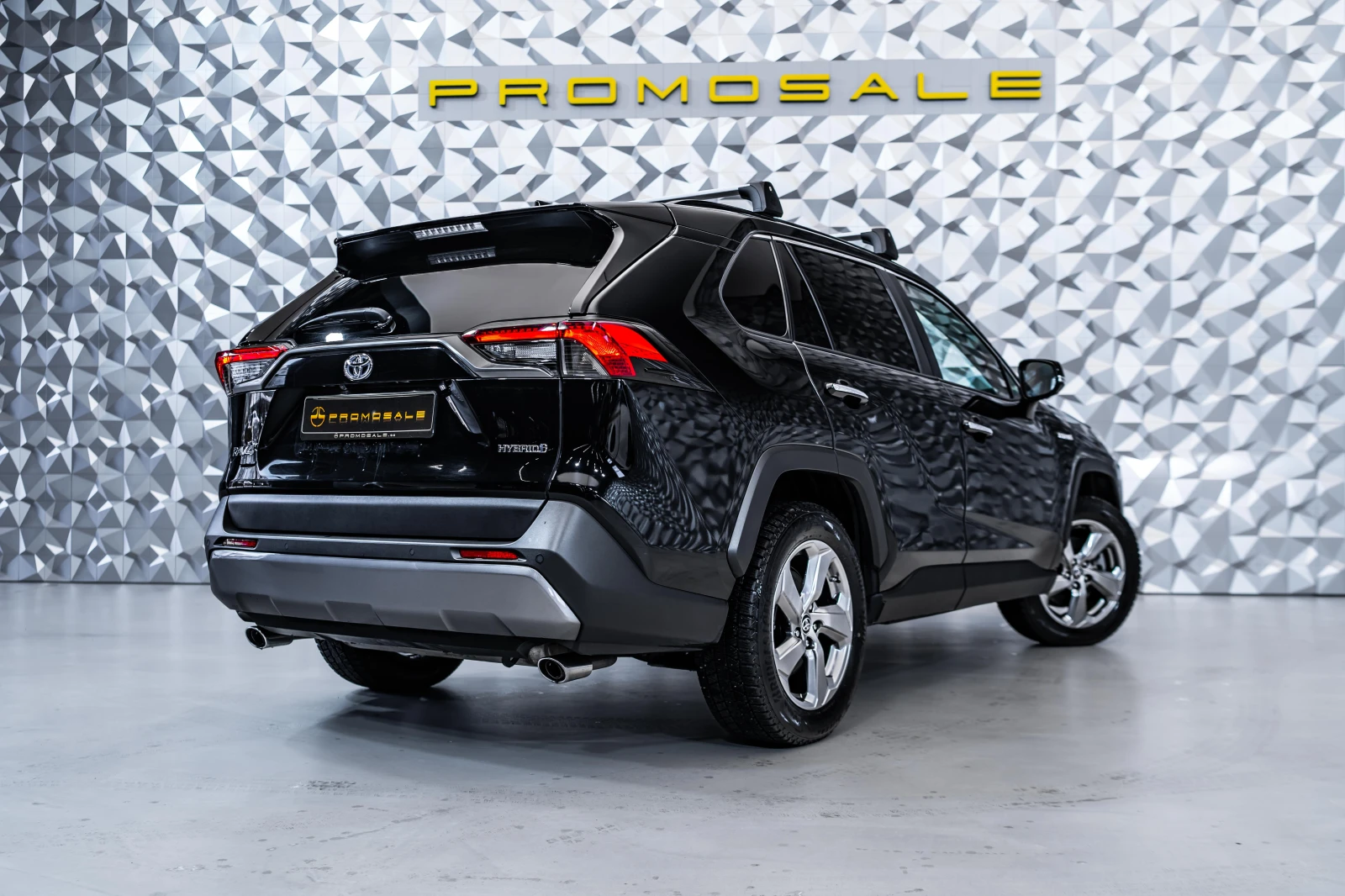 Toyota Rav4 luxury Premium  - изображение 4