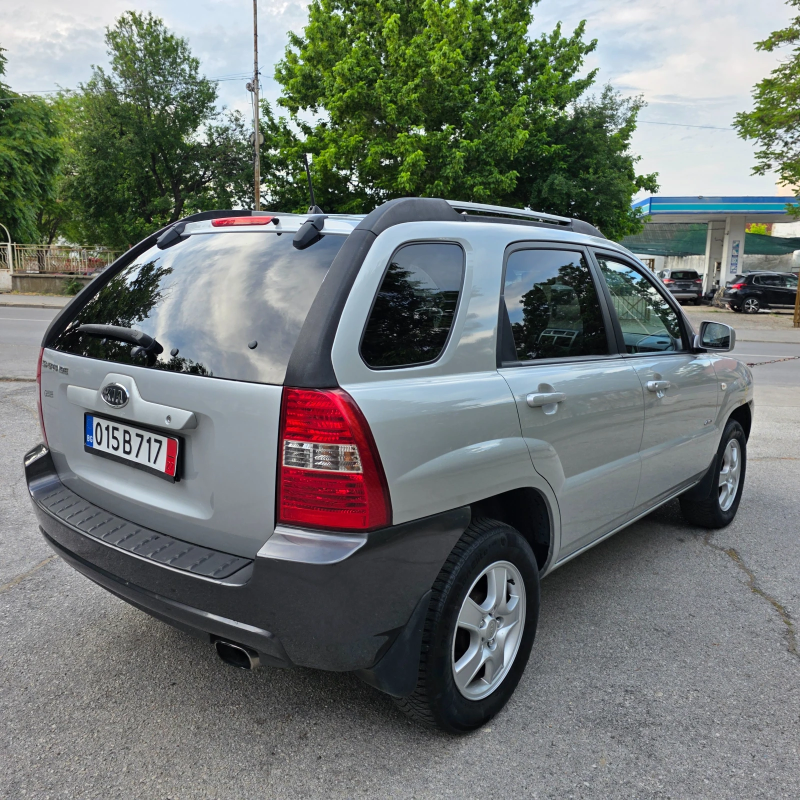 Kia Sportage 2.0i GAZ 4X4 KOJA - изображение 6