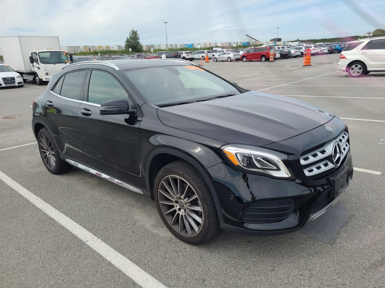 Mercedes-Benz GLA * CARFAX * АВТО КРЕДИТ * ЦЕНА ДО БГ! - изображение 3