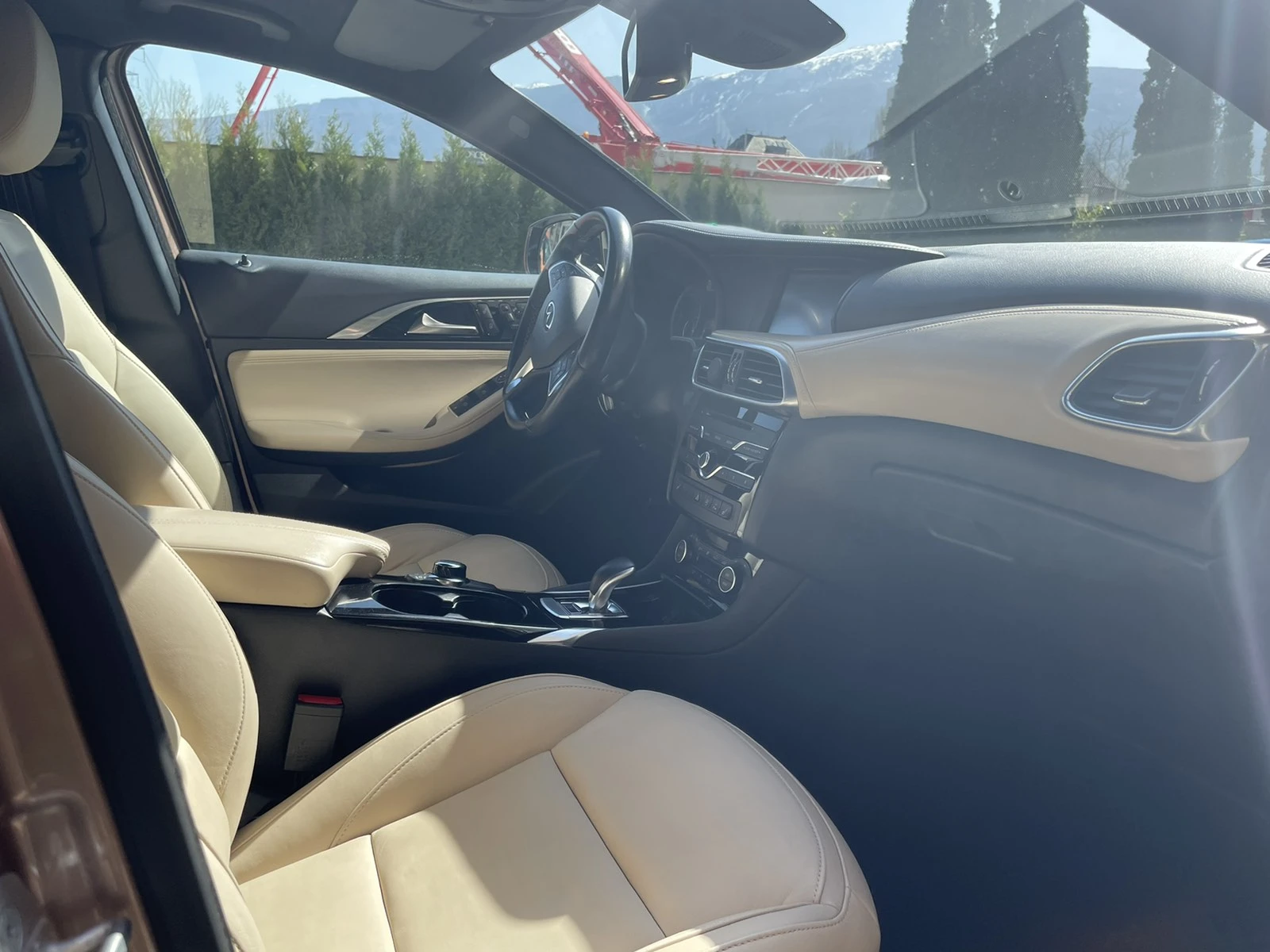 Infiniti QX30 | Mobile.bg   13