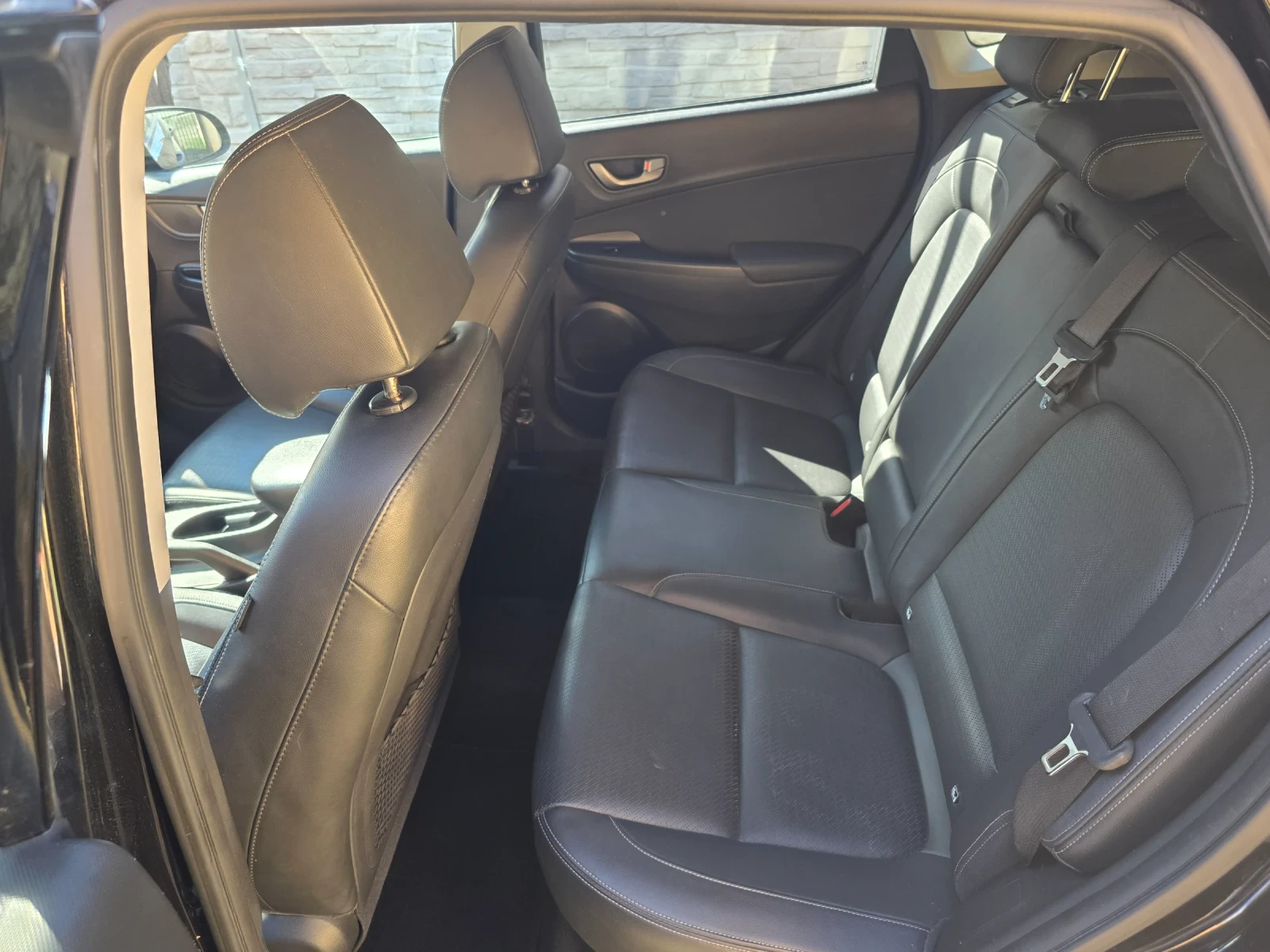 Hyundai Kona 2.0 , снимка 13 - Автомобили и джипове - 53770085