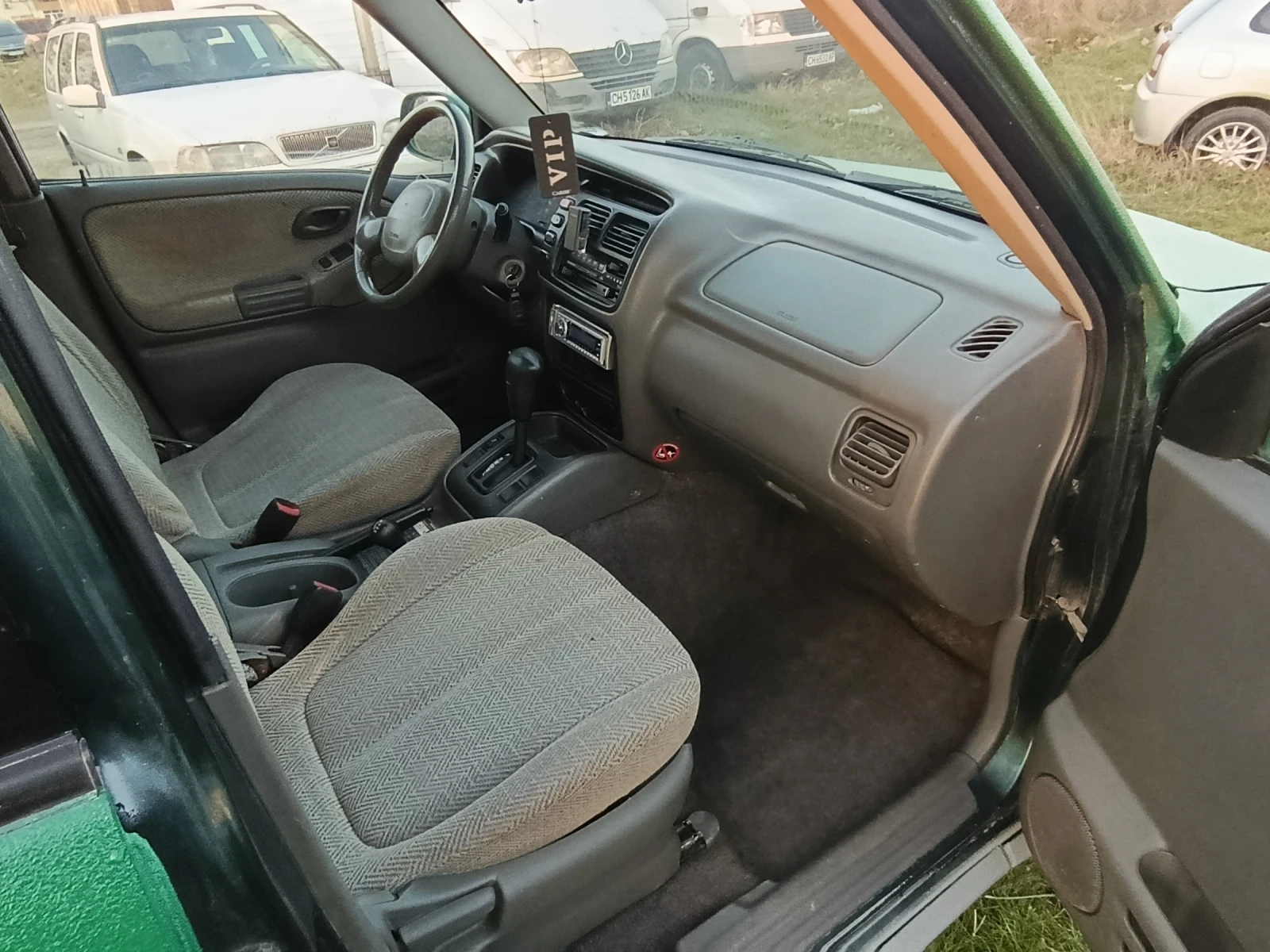 Suzuki Grand vitara, снимка 5 - Автомобили и джипове - 53778529