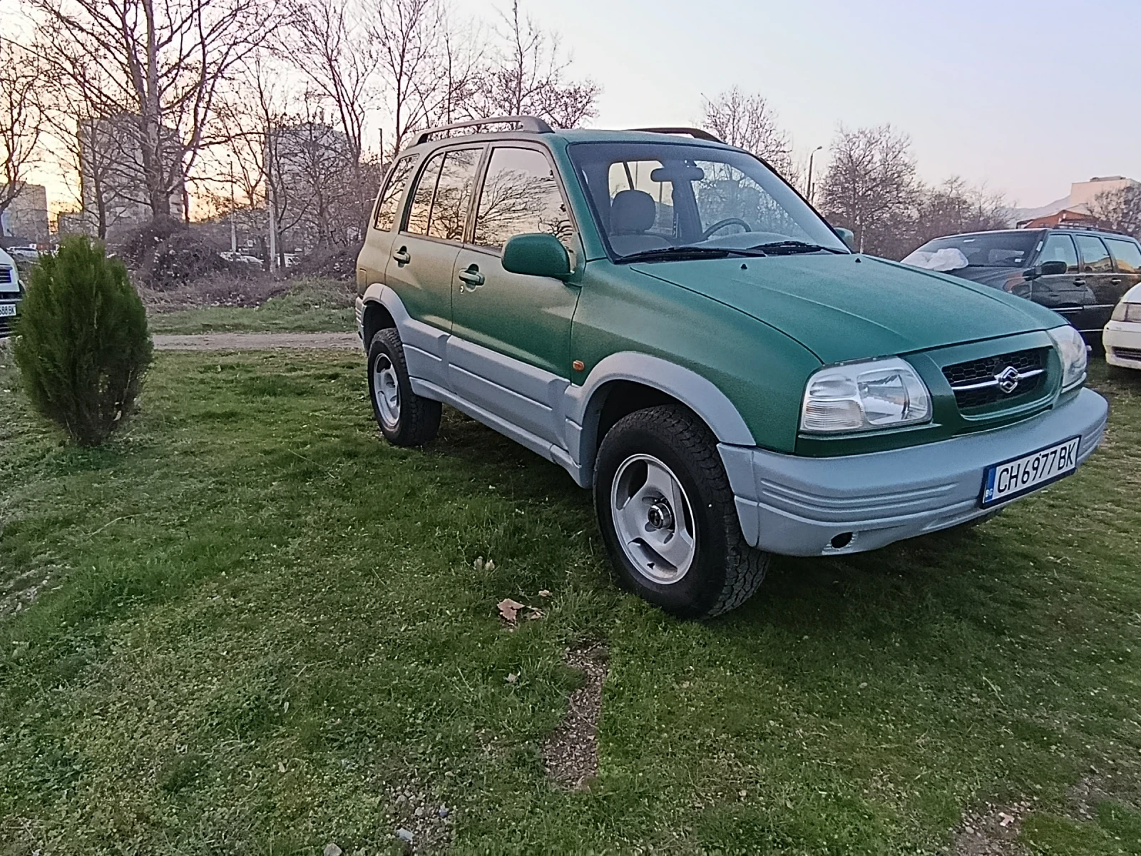Suzuki Grand vitara, снимка 2 - Автомобили и джипове - 53778529