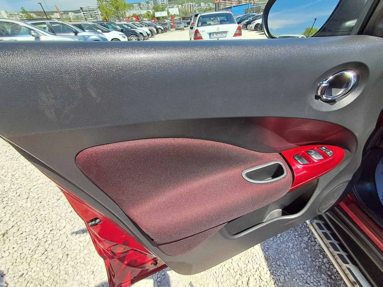 Nissan Juke 1.6 ������ | Mobile.bg � ����������� 9