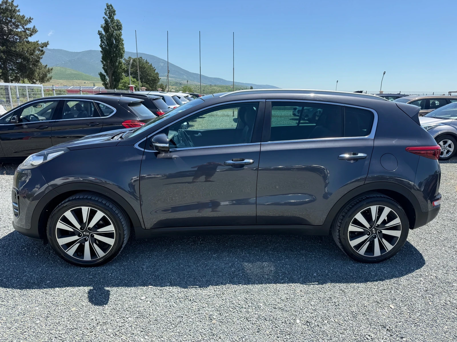 Kia Sportage (KATO НОВА), снимка 9 - Автомобили и джипове - 54554540