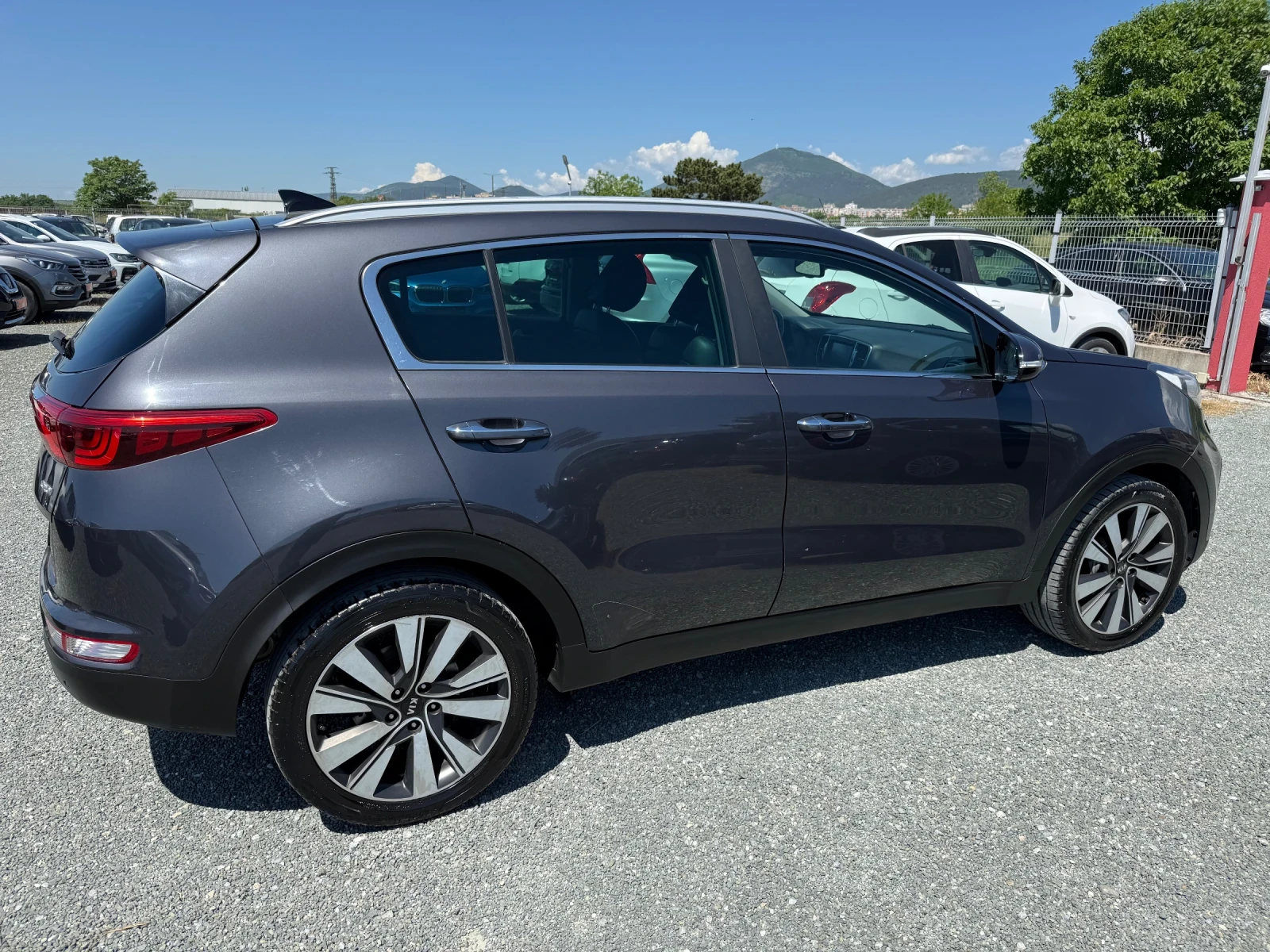 Kia Sportage (KATO НОВА), снимка 5 - Автомобили и джипове - 54554540