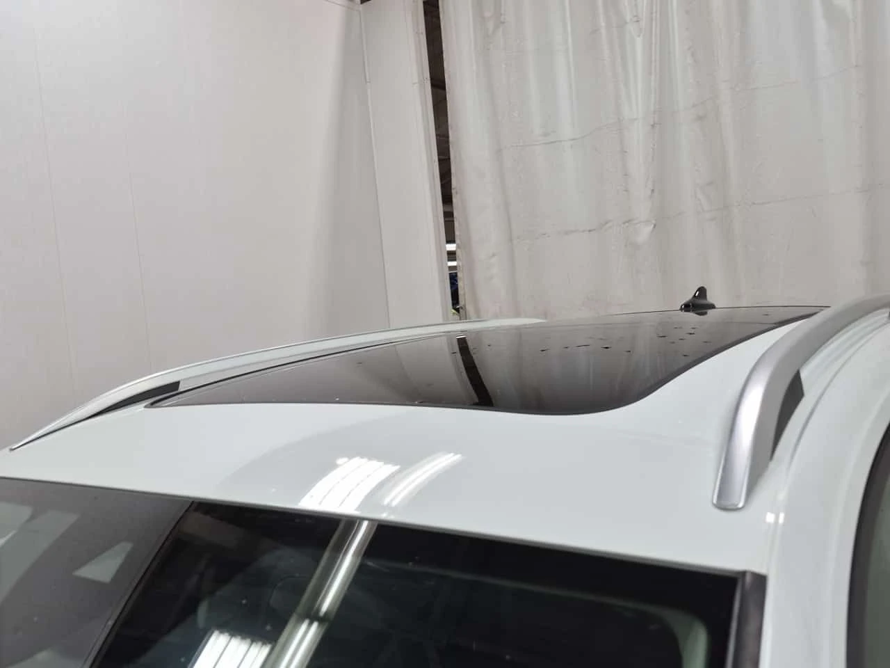 VW Taos HIGHLINE| LANE ASSIST| ПОДГРЕВИ| ПАНО| 2 КЛЮЧА| , снимка 7 - Автомобили и джипове - 55009491