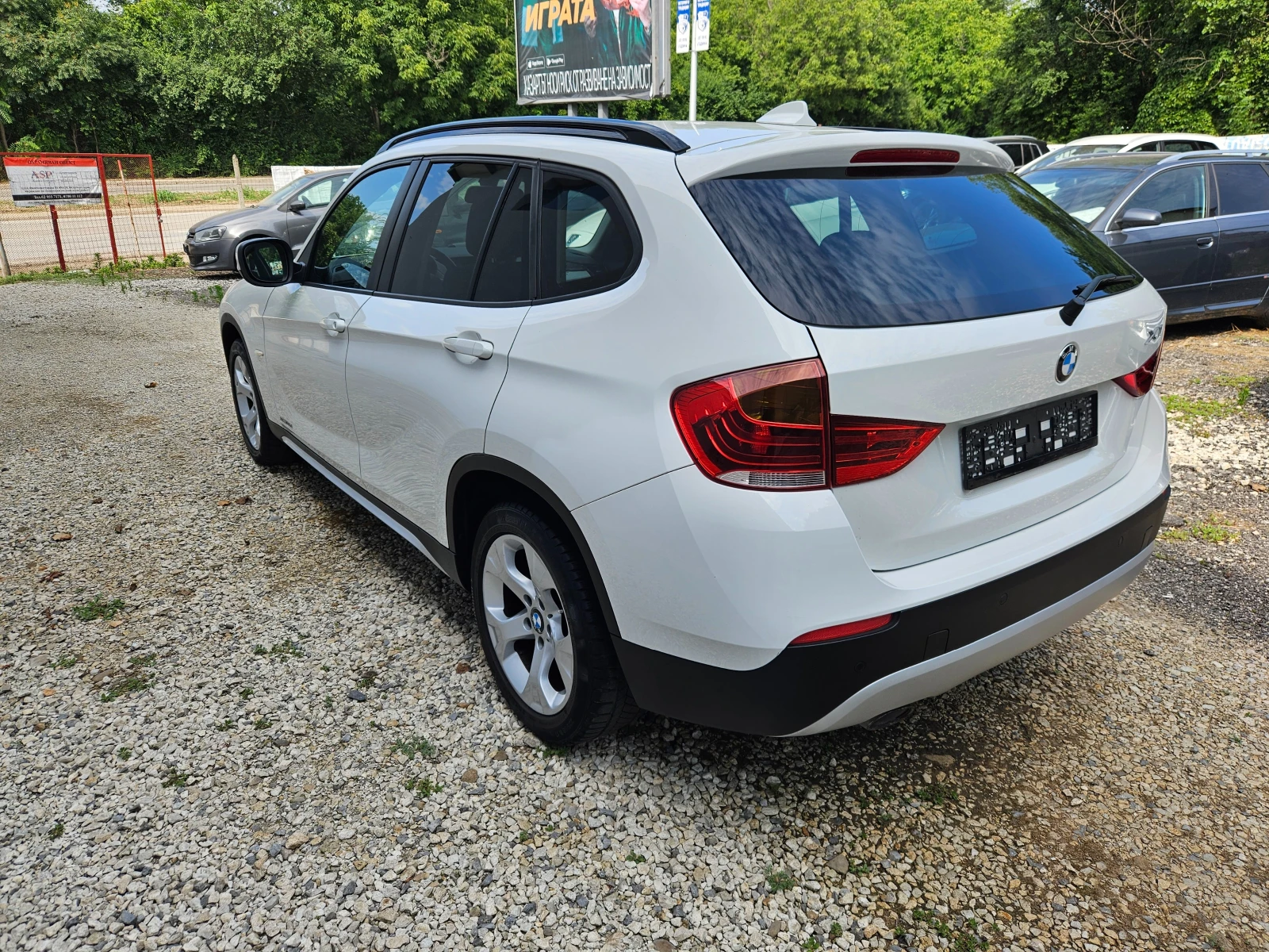 BMW X1 1.8 143kc, снимка 2 - Автомобили и джипове - 55600870