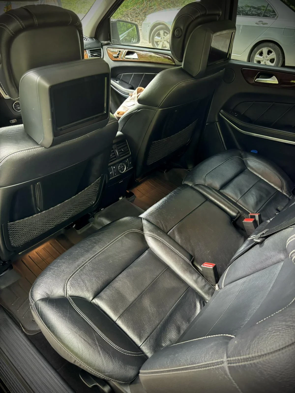 Mercedes-Benz GL 550 AMG, ЛИЗИНГ, снимка 12 - Автомобили и джипове - 56275424