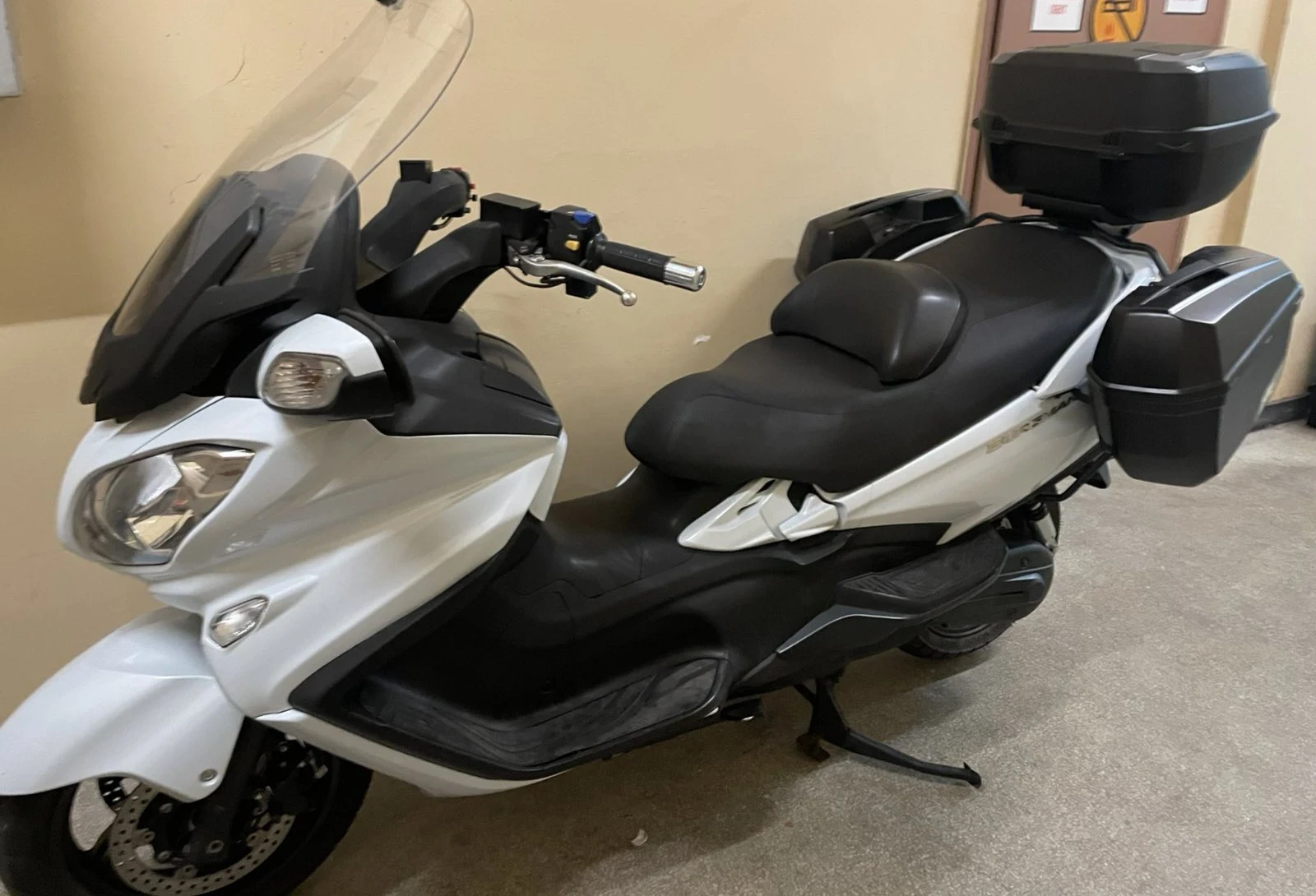 Suzuki Burgman Executive , снимка 10 - Мотоциклети и мототехника - 53926443