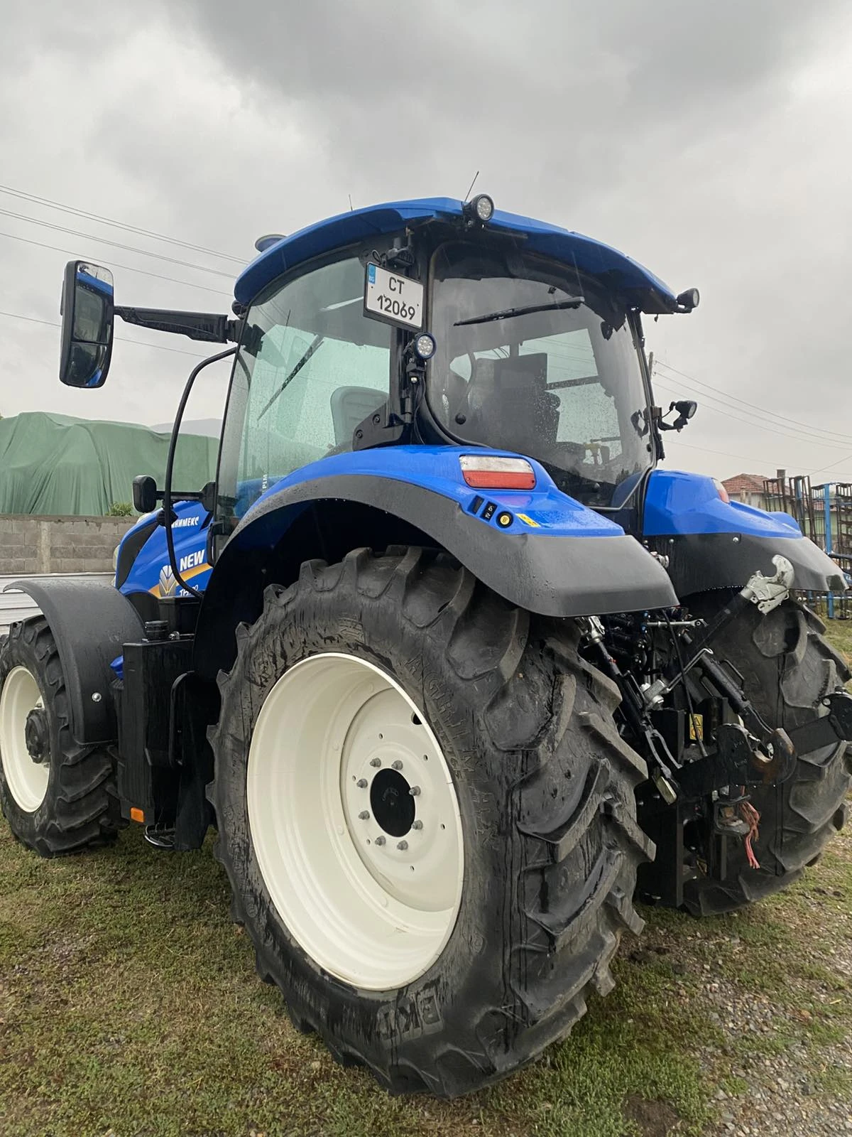 Трактор New Holland T6 180 лизинга с първоначална вноска 20% - изображение 9