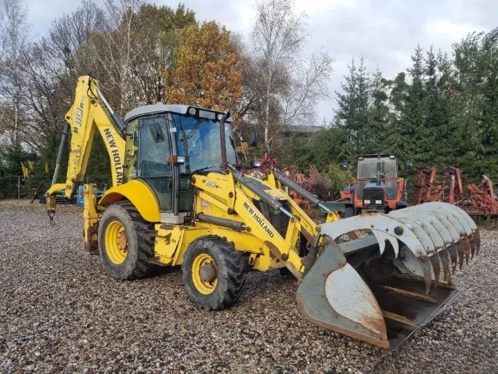 Багер New Holland B110 - изображение 3