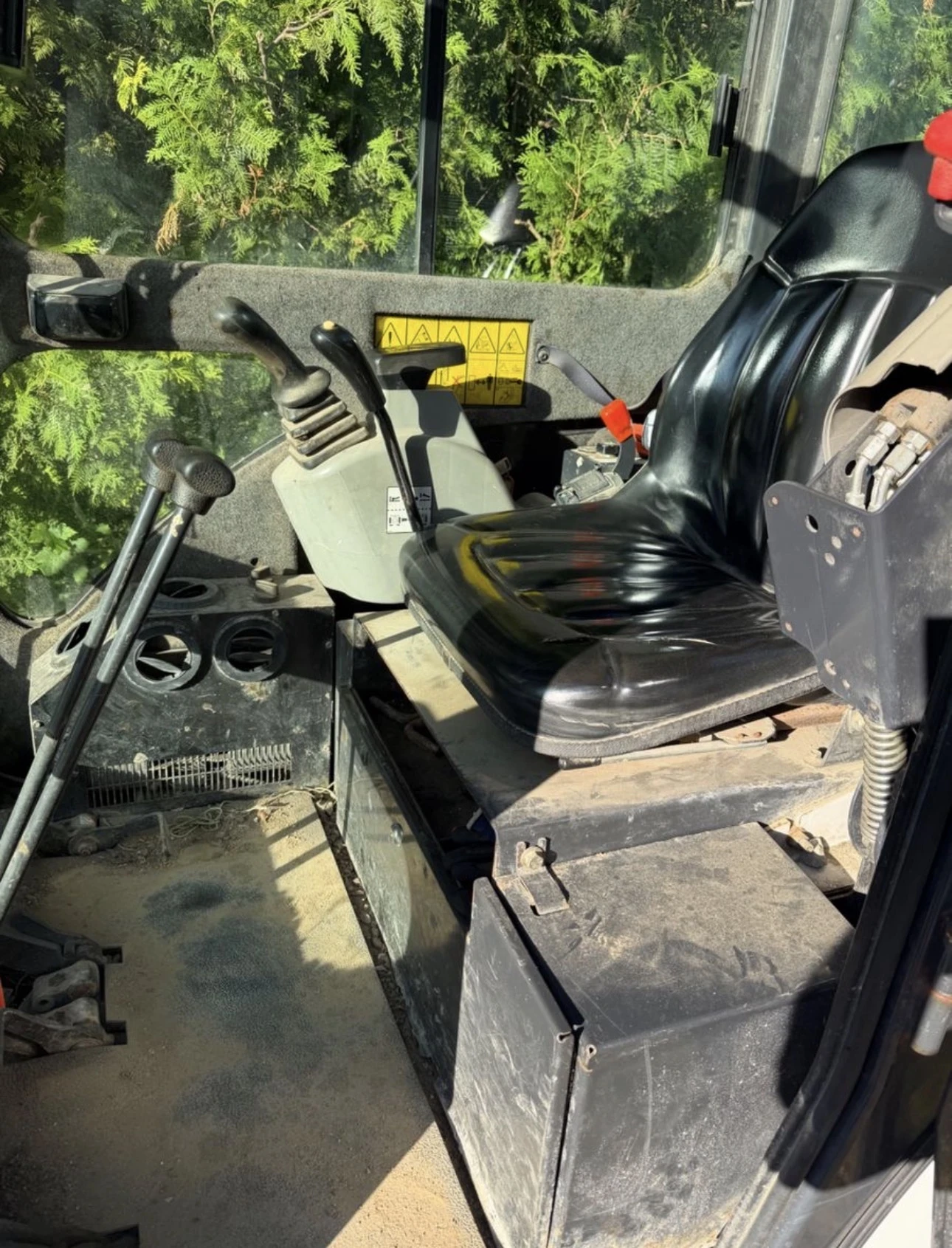 Багер Bobcat 323K, снимка 4 - Индустриална техника - 55302013