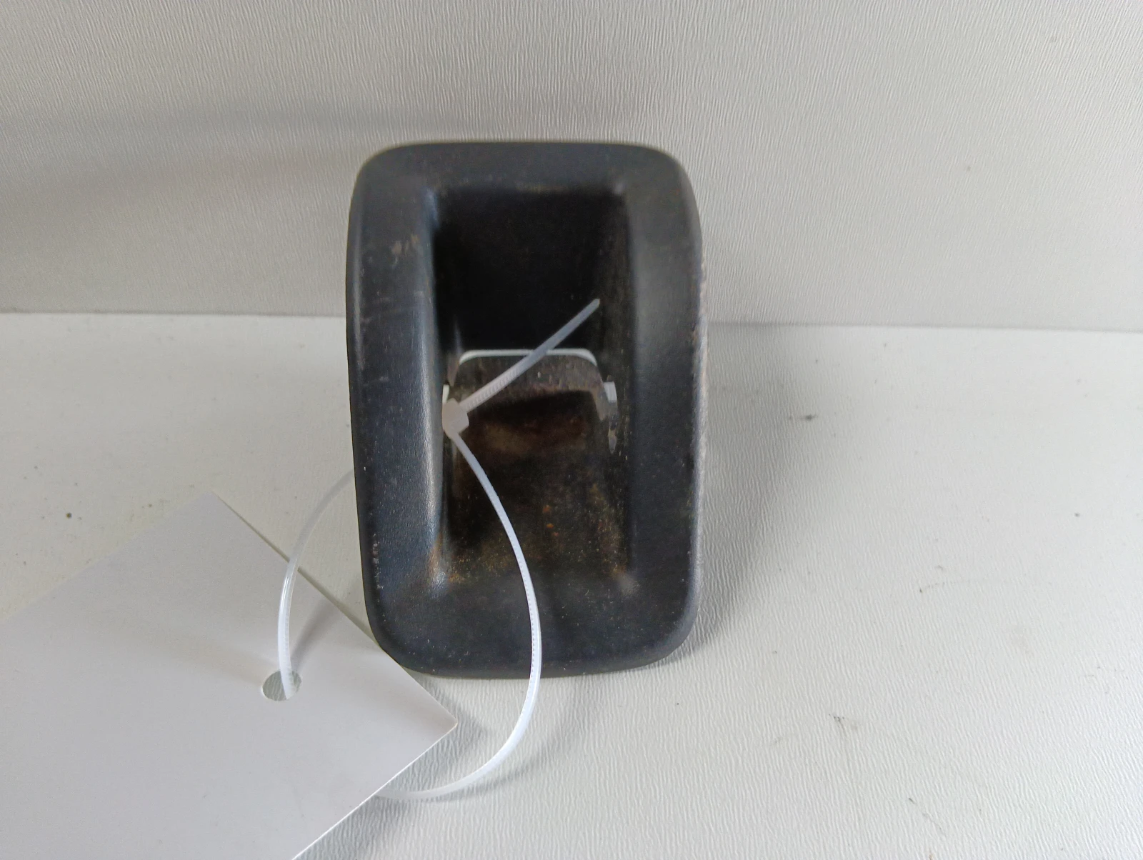 пластмаса седалка 8W0887233A 8W0887233B Audi A4