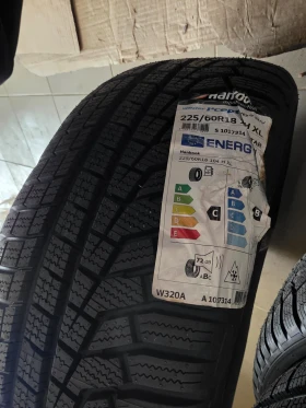 Гуми Зимни 225/60R18, снимка 2