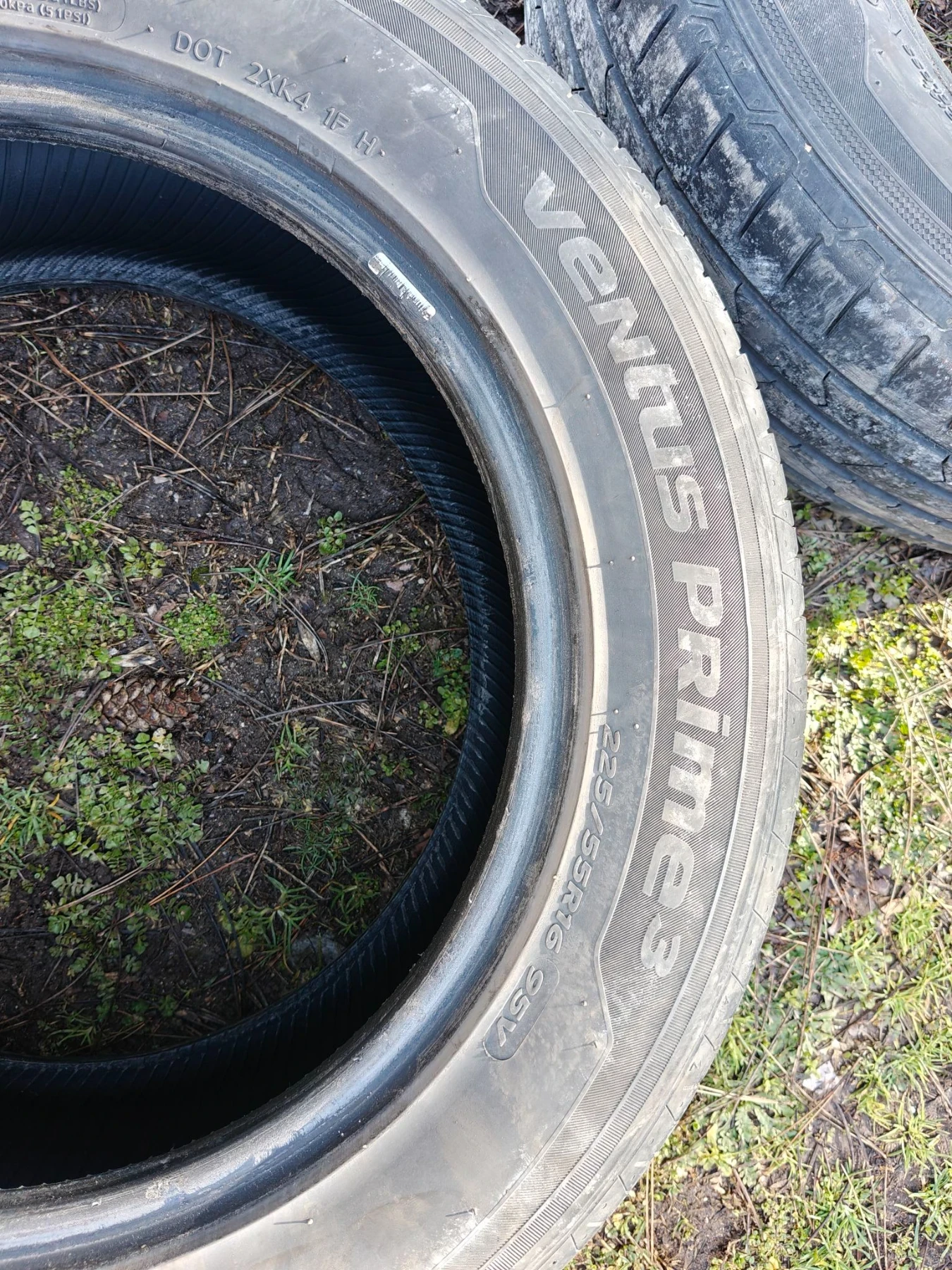 Гуми Летни 225/55R16, снимка 2 - Гуми и джанти - 56264591