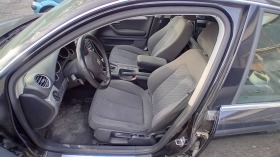 Seat Exeo, снимка 4 - Автомобили и джипове - 45732127