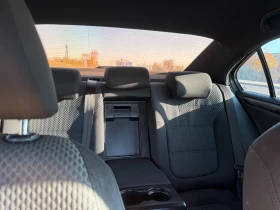 VW Jetta 1.6, снимка 11