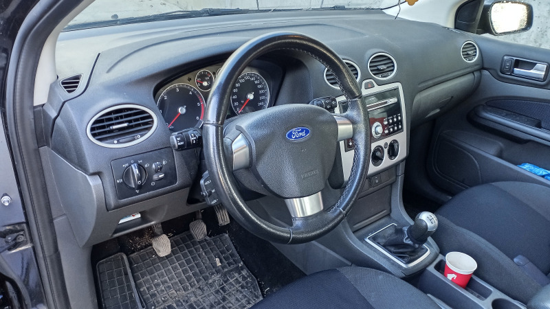 Ford Focus 1,6 tdci, снимка 4 - Автомобили и джипове - 45613636