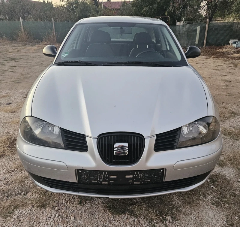 Seat Ibiza 1.2 I.. Klima, снимка 2 - Автомобили и джипове - 47379743