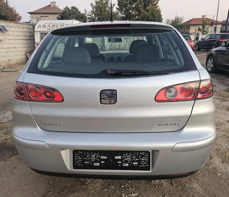 Seat Ibiza 1.2 I.. Klima, снимка 7 - Автомобили и джипове - 49458397