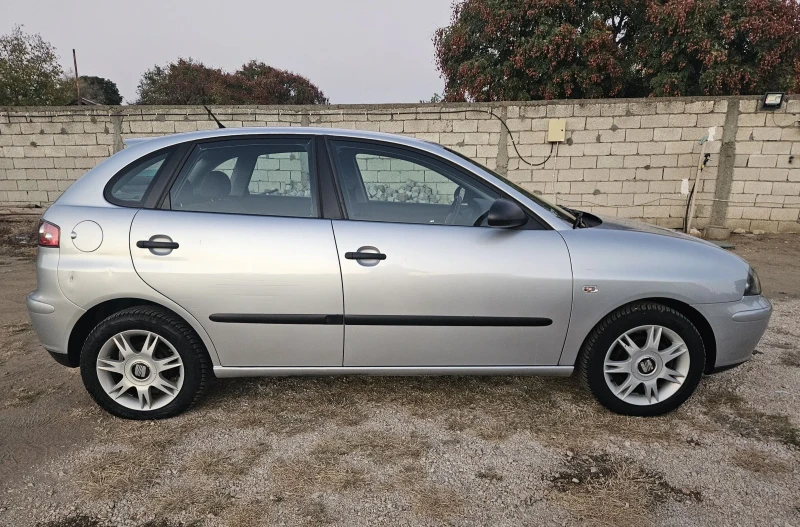 Seat Ibiza 1.2 I.. Klima, снимка 5 - Автомобили и джипове - 49458397