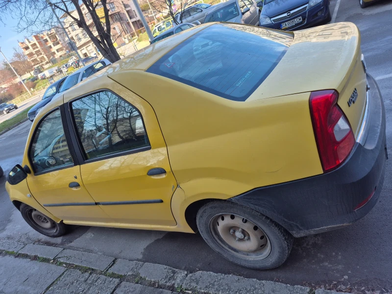 Dacia Logan, снимка 16 - Автомобили и джипове - 48919219